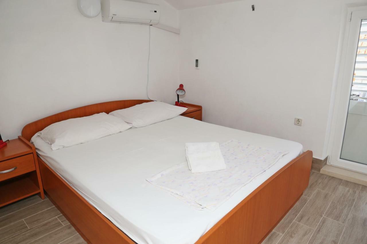 לומבארדה Apartments Katica מראה חיצוני תמונה